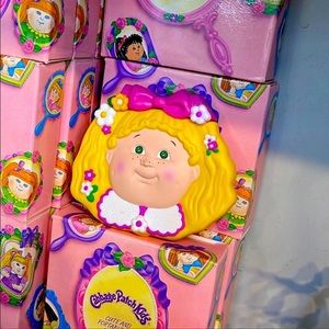 Cabbage patch kids mirror/comb